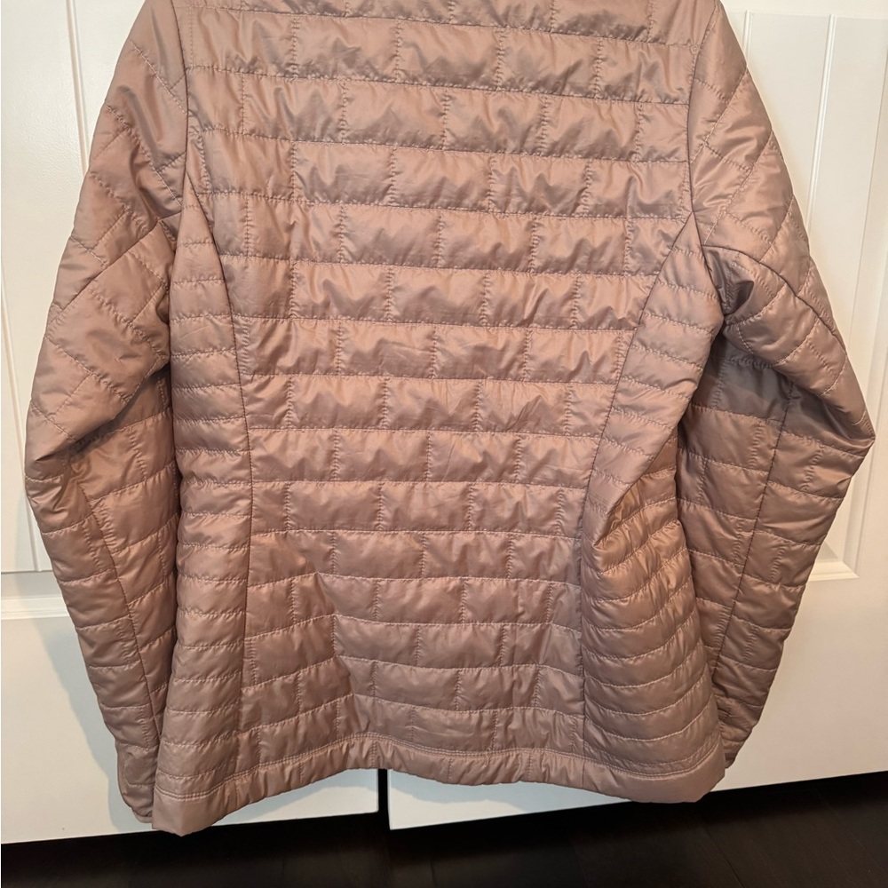 Patagonia Women's Nano Puffer Jacket - Picture 7 of 8